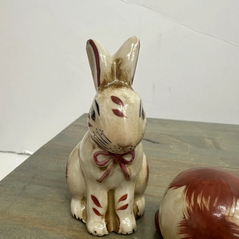 Lot Of 3 Staffordshire Style Bunny Rabbit Small Porcelain Figurine 3-4